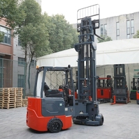 Chariot élévateur à fourche pour allées étroites SAFER VNA 2000kg 2500kg, hauteur de levage 12m, contrôleur ZAPI, mât à double vérin pour la logistique