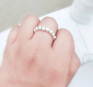 Anillo Antiestrés de Plata de Ley 925 con Cuentas y Baño de Oro de 14K, para Aliviar la Ansiedad, Ideal para Bodas y Aniversarios - Product Image 4