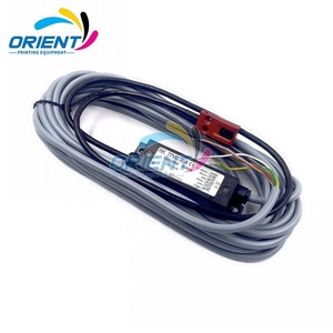 Original nuevo 10-30VDC 50033380 L0847446 RK771/0.8.4 Sensor difuso Engetic para máquina <span class=keywords><strong>de</strong></span> impresión KBA Rapida 105 106 piezas - Product Image 6