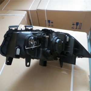 <span class=keywords><strong>Phare</strong></span> avant de voiture en matériau abs, adapté à la <span class=keywords><strong>Renault</strong></span> <span class=keywords><strong>Megane</strong></span> année 2002 — 2005 - Product Image 4