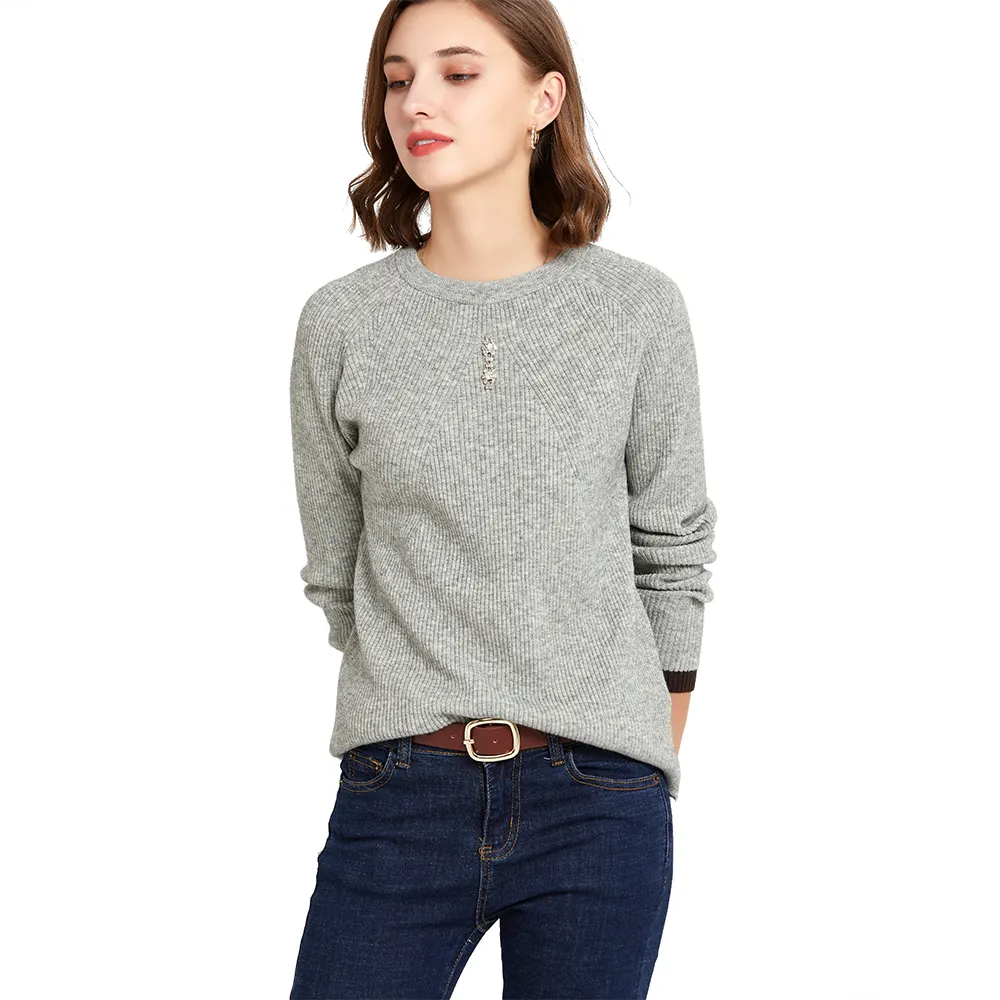 New Design Autumn and Winter crew neck sweater Knitted Pullover Gray Women Sweater