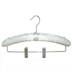 Cintres rembourrés Owentek Chrome Satin <span class=keywords><strong>Blanc</strong></span> de 3,2 cm d'épaisseur pour vêtements féminins, robes de mariée et manteaux/costumes - Usage en magasin - Product Image 6