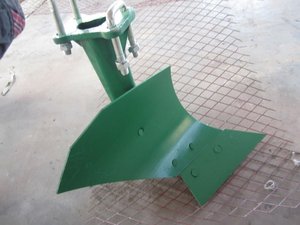 Arado de surco <span class=keywords><strong>para</strong></span> tractor, equipo agrícola de labranza, máquina de arado <span class=keywords><strong>para</strong></span> preparación del suelo, uso agrícola, duradero - Product Image 2