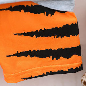 Vêtements d'<span class=keywords><strong>été</strong></span> pour bébés décontractés pour hommes Shorts à manches courtes pour enfants <span class=keywords><strong>Ensemble</strong></span> de vêtements de <span class=keywords><strong>classe</strong></span> de dessin animé pour bébés garçons - Product Image 5