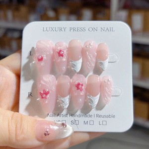 Prensa acrílica en forma de almendra corta que señala a mano en <span class=keywords><strong>uñas</strong></span> postizas 3D <span class=keywords><strong>uñas</strong></span> postizas hechas a mano al por mayor - Product Image 3
