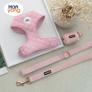 HanYang OEM özel tasarımcı işlemeli kabartı logosu lüks köpek koşum setleri kadife köpek koşum ve tasma ve yaka seti - Product Image 5