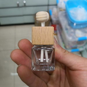 <span class=keywords><strong>Diffuseur</strong></span> de parfum en verre vide <span class=keywords><strong>pour</strong></span> voiture, ml, désodorisant, bouteille avec Clip <span class=keywords><strong>pour</strong></span> ventilation, bâtons en vente - Product Image 1