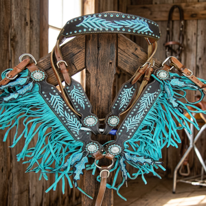 Ensemble de têtière et de collier de poitrail pour selle western en cuir véritable turquoise personnalisé, durable et léger pour cheval - Product Image 3