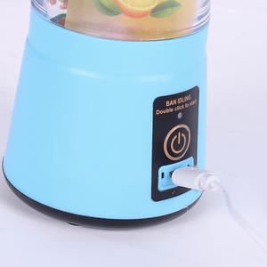 Exprimidor de Frutas Portátil USB WXL166, Licuadora de Cítricos y Limones, Exprimidor Recargable de Mano - Product Image 4