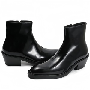 Botas de Cuero Británicas Modernas para Hombre - Cuero Liso, Color Negro, Punta Puntiaguda, Cierre Lateral, Caña Alta, Tacón Alto - Cuero Genuino - Product Image 2
