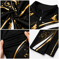 Setelan Seragam Cheerleading Custom Hitam Emas dengan Cetakan Scroll, Jaket Pemanasan, Legging, Sport Bra, Seragam Pertunjukan, Satu Tempat Belanja Lengkap