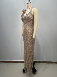 LF2385A <span class=keywords><strong>Abito</strong></span> <span class=keywords><strong>da</strong></span> Sera Elegante a Sirena <span class=keywords><strong>Monospalla</strong></span> con Perline di Cristallo Oro Champagne e Rose 3D - Product Image 3