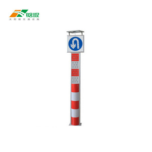 เสาเตือนจราจรพลังงานแสงอาทิตย์ Q235 แบบสะท้อนแสงพร้อมไฟ LED กระพริบ ติดตั้งบนพื้นดิน - Product Image 1