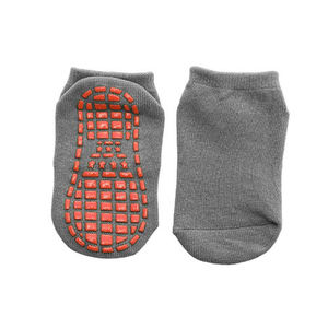 Calcetines de Seguridad para Niños Multicolores con Silicona Antideslizante, Perfectos para Bebés y Pisos de Madera - Product Image 4