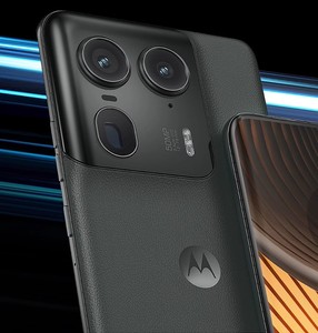 Original MOTO X50 Ultra 5G Smartphone Mit 6,7 Zoll 1,5K AMOLED 144Hz / Snapdragon 8s Gen <span class=keywords><strong>3</strong></span> (4 Nm) 4500 mAh 125W - Product Image 4