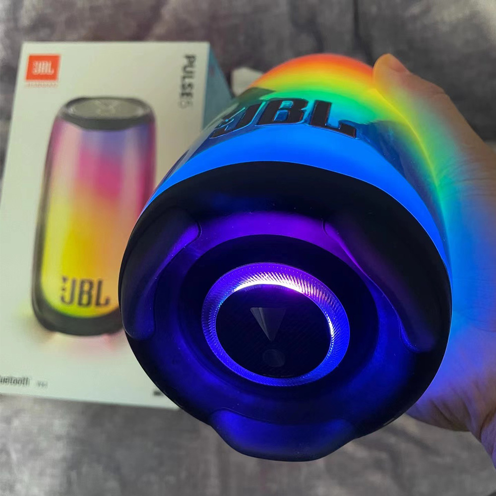 【美品】JBL pulse5 JBL PULSE5 ポータブルBluetoothスピーカー ブラック -の商品