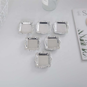 Accessoires <span class=keywords><strong>de</strong></span> cuisine pour <span class=keywords><strong>maison</strong></span> <span class=keywords><strong>de</strong></span> poupée Plateau <span class=keywords><strong>de</strong></span> placage en plastique Plateau carré en argent Petits accessoires <span class=keywords><strong>de</strong></span> cuisine petit plateau - Product Image 5
