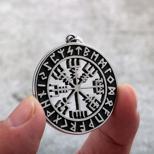 Nordic Vintage Stainless Steel Unisex Viking <b>Compass</b> <b>Necklace</b> Double Sided Snowflake Design Everyday Wear - Product Image 3