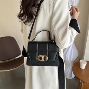 Bolsos cuadrados con sangría, bolso cruzado para axilas de Color puro para mujer, bolsos de hombro a la moda para niñas - Product Image 4