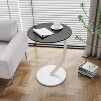Table d'appoint multifonctionnelle moderne et compacte pour canapé, table basse, table de chevet, étagère de rangement pour la maison, ou table d'appoint de balcon