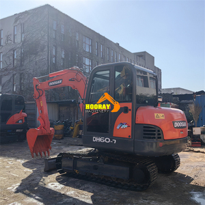 Used Doosan DH60-7 DH55 DH70 6 Ton Excavator with Engine & Motor Low Working Hours EPA Certified - Product Image 2