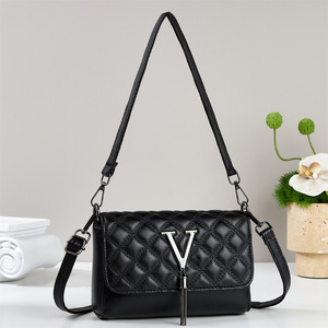 Bolsos de Mano para Mujer con Bordado de Rombo y Cadena, Bolsos Cruzados de un Solo Hombro, Venta al Por Mayor - Product Image 2