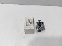 Peralatan Listrik Zb4 Bv6 Switch 088962 Banyak 6pcs Produk Plc