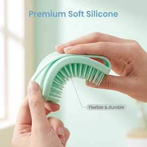 แปรงนวดหนังศีรษะซิลิโคนนุ่มยืดหยุ่น พร้อมห่วงจับสำหรับสระผม ขัดทำความสะอาดอย่างอ่อนโยน นวดทำความสะอาดเส้นผมอย่างล้ำลึก เพื่อการผ่อนคลาย - Product Image 3