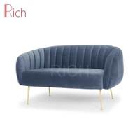 Banc-canapé en tissu velours au design moderne avec pieds en métal doré pour la maison, le salon, les meubles, l'hôtel, le hall, la villa, les événements de mariage
