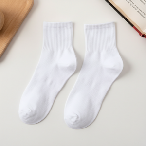 Chaussettes blanches mi-longues pour hommes - Product Image 1