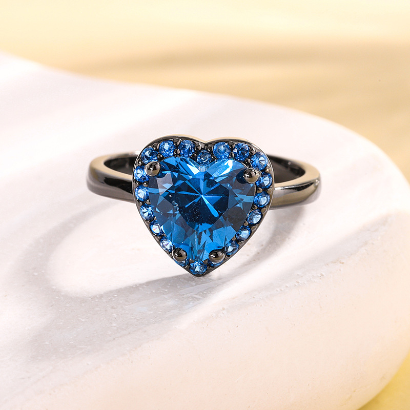 Bague cristal pointu bleu or noir