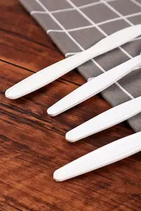 Eco Friendly Cornstarch Cutlery Spoon Fork Knife Disposable Biodegradable Tableware PSM Cutlery Set