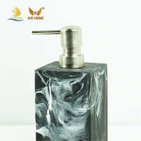 Ensemble d'accessoires de salle de bain en résine écologique de sept pièces, distributeur de savon personnalisé, boîte à mouchoirs, porte-brosse à dents pour hôtel et maison