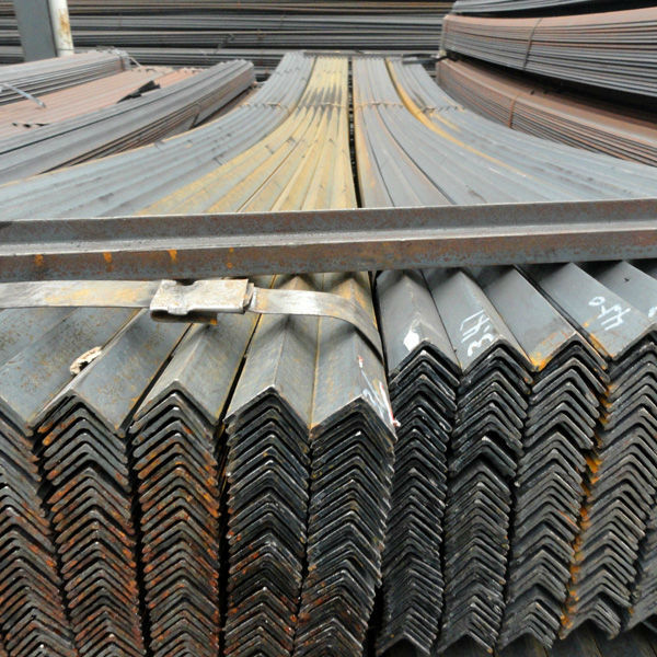 250 X 1.25 X 1.25 X 10 Equal Angle iron supplier
