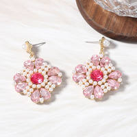 Kalung Bohemian Trendi Berhiaskan Kristal Rhinestone dan Manik-manik Berbentuk Bunga Semanggi Berdaun Empat Warna-warni, Mutiara Imitasi Elegan untuk Pesta