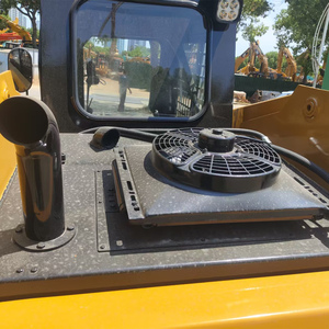รถตักล้อยาง CAT 246D มือสองคุณภาพสูง รถตัก Caterpillar 246D มือสอง ชั่วโมงการทำงานต่ำ เหมาะสำหรับงานก่อสร้างและเกษตรกรรม - Product Image 2