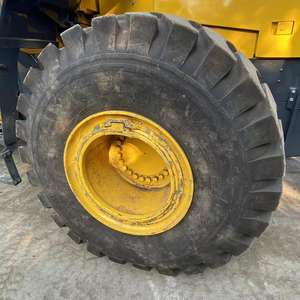 95% Nueva condición usada Komatsu 2. 1 mini cargadores maquinaria de ingeniería buena bomba engranaje Motor cubo rodamiento - Product Image 2