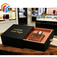 Boîte cadeau de parfums de luxe personnalisée avec logo en relief, boîte à tiroir en papier de luxe pour parfum/cosmétiques, doublure en éponge