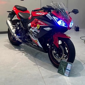 Kawasaki <span class=keywords><strong>Ninja</strong></span> <span class=keywords><strong>250R</strong></span> EX250 Moto Supersportiva con Potenza Elevata, Pneumatici Antiscivolo, Sistema Frenante Stabile e Design alla Moda - Product Image 2