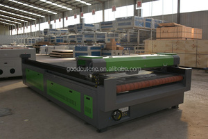 Máquina de Corte Láser de CO2 4x8 para Pantalones, <span class=keywords><strong>Jeans</strong></span>, Zapatos, Tela, Acrílico, MDF, Madera y Espuma - Product Image 3