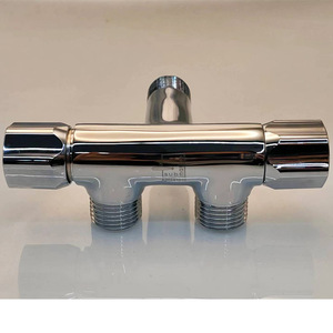 Grifo de Ángulo de Latón Cromado de 1-2 Pulgadas con Doble Salida y Control Manual, con Manija de ABS para Uso en Apartamentos y Hoteles - Product Image 1