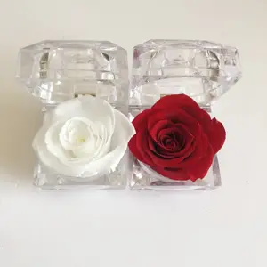 Eternal rose supplier preserved flowers ring Jewelry in acrylic box for girlfriend