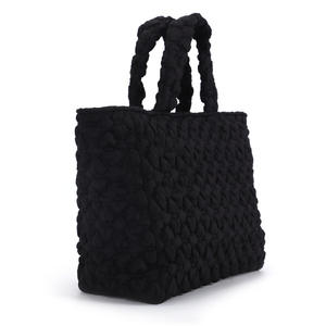 Bolso de mano negro texturizado en relieve, diseño de nicho, bolso de hombro para mujer de estilo retro - Product Image 5