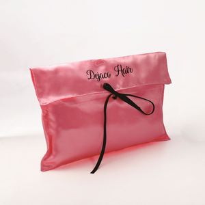 Sacs d'emballage cadeau haut de gamme écologiques et durables pour magasins de vêtements, sensation premium, enveloppe à rabat en satin de soie personnalisée - Product Image 3