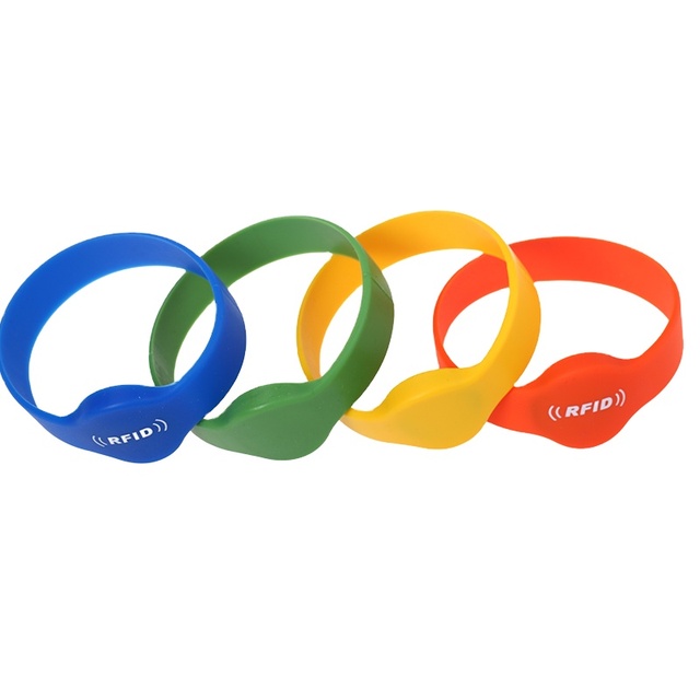 RFID Uhf 125khz QR NFC Silicone Wristband Cashless Silicone Bracelet Payment NFC Bracelets Wristbands for Amusement Park