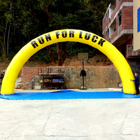 Arc gonflable en matériau Oxford durable personnalisé avec impression de logo numérique pour la publicité en plein air pour les événements et les fêtes