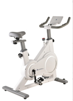 Body Building Nouveaux vélos de filature intelligents Volant réglable Gym Vélo d'exercice Intérieur Vélo électrique avec écran