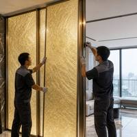 Verre feuilleté ultra-transparent 8+8mm avec intercouche en tissu de soie dorée, feuille de verre décorative opaque pour l'intimité, taille personnalisée pour l'intérieur