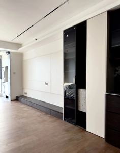 Mueble Funcional Integrado para <span class=keywords><strong>Entrada</strong></span> y Sala de Estar con Estantes Integrados, Iluminación Oculta y Diseño Modular - Product Image 3