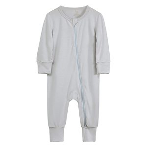 Piyama Bayi Berbahan Rayon Bambu dan Spandex dengan Kaki Terpisah, Resleting Depan, untuk Tidur dan Bermain, Baju Tidur Bayi, Jumpsuit, Romper - Product Image 5